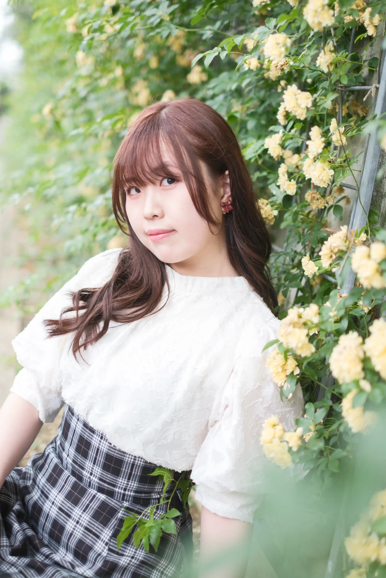 モデル　榮しおり